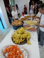 Um suculento café servido aos Militares