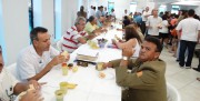 Um suculento café servido aos Militares