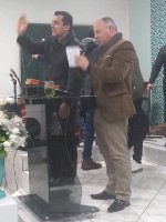 Presença de Deus no culto em Lages