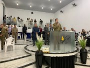 Varios militares presentes