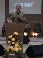 Glórias ao Senhor Jesus