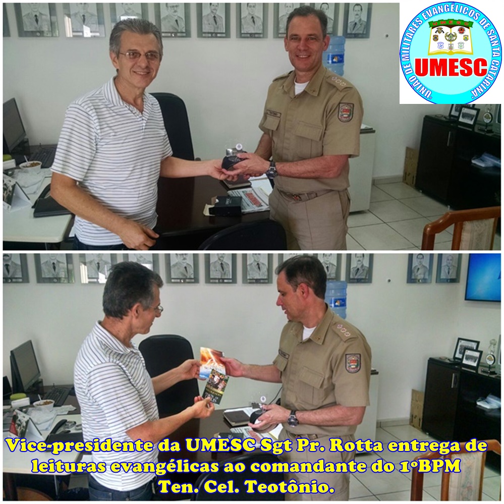 Entrega de bíblia no 1ºBPM 086